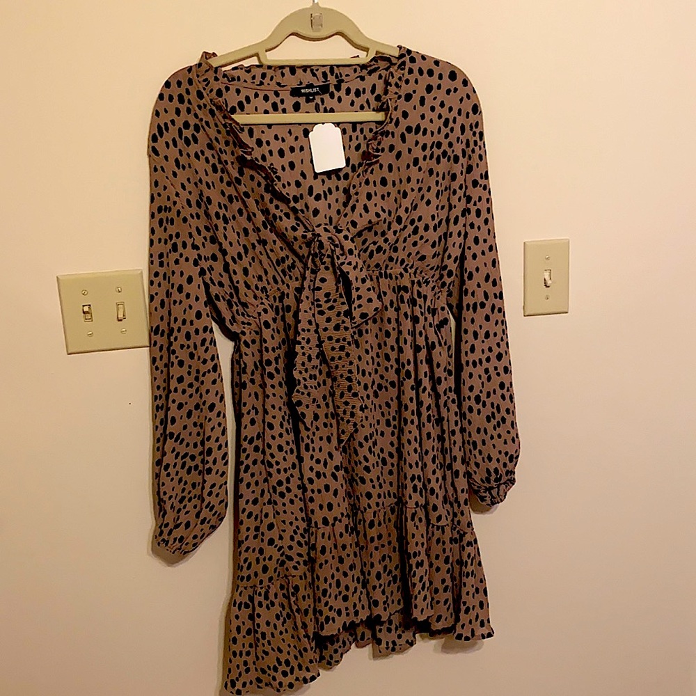 Super cute mauve dress